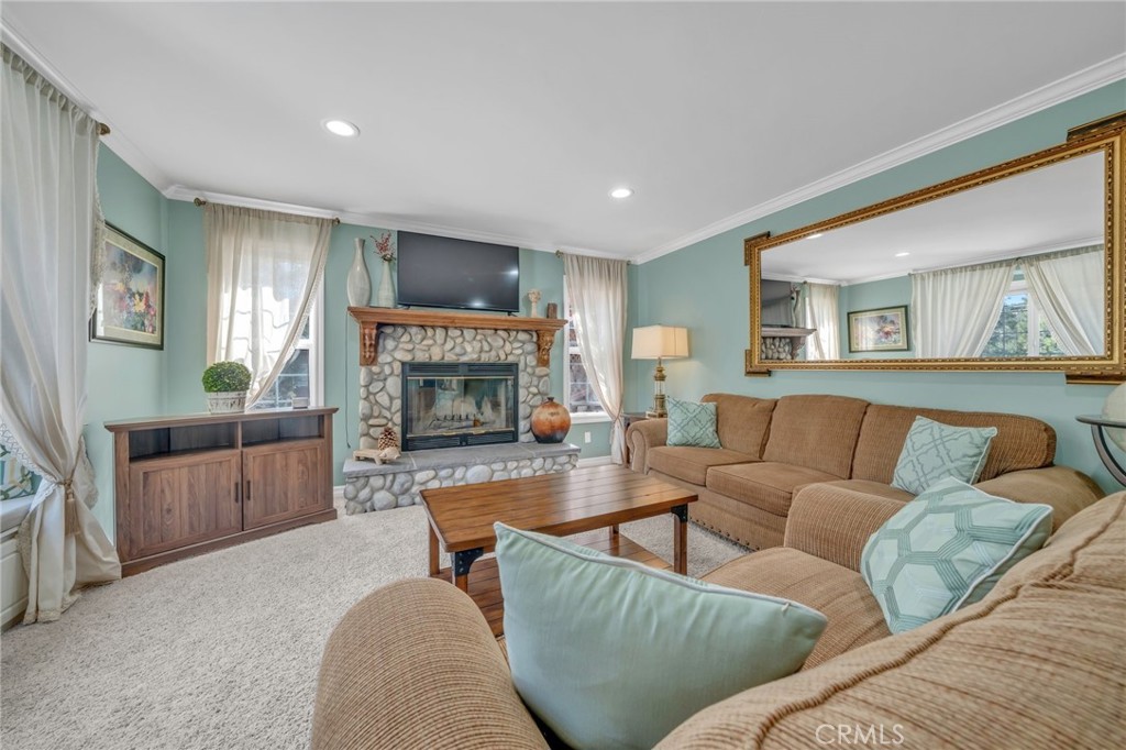 700 Booth Way Property Photo 4