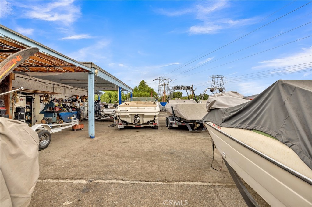 31752 Ridge Route Road Property Photo 16