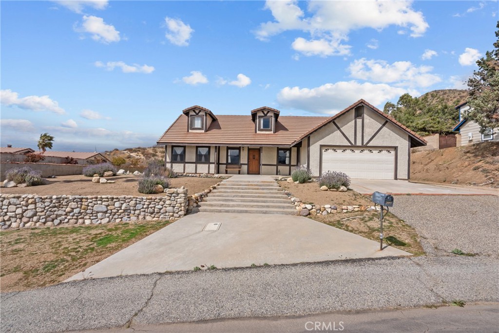 2047 Galloping Way Property Photo