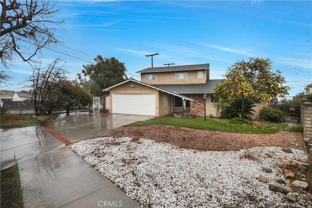 714 Genoa Street Property Photo
