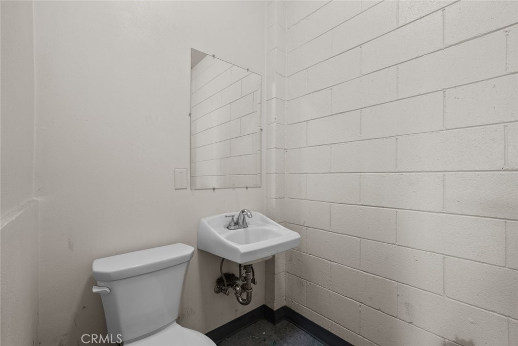 1535 W Mckinley Street Property Photo 26