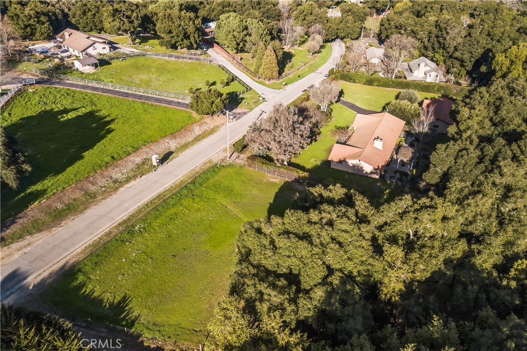 7905 Santa Cruz Road Property Photo