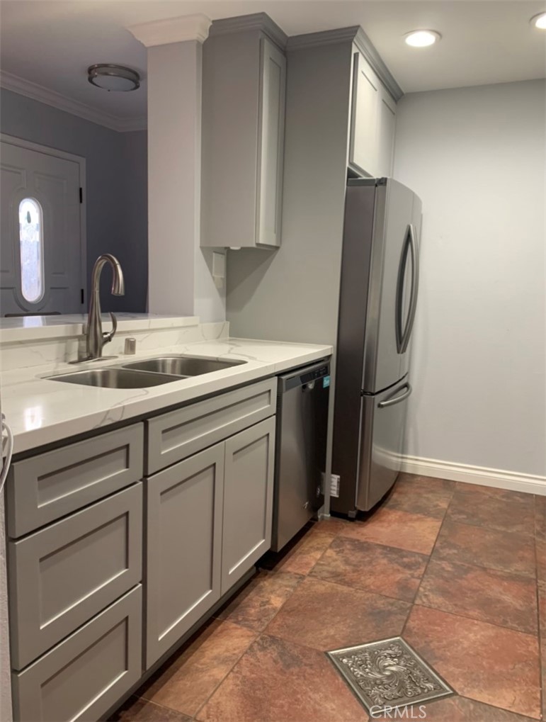 25718 Hogan Drive C3 Property Photo 5