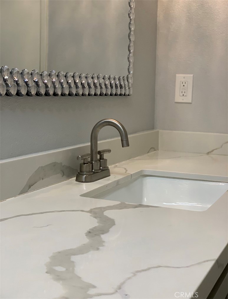 25718 Hogan Drive C3 Property Photo 14