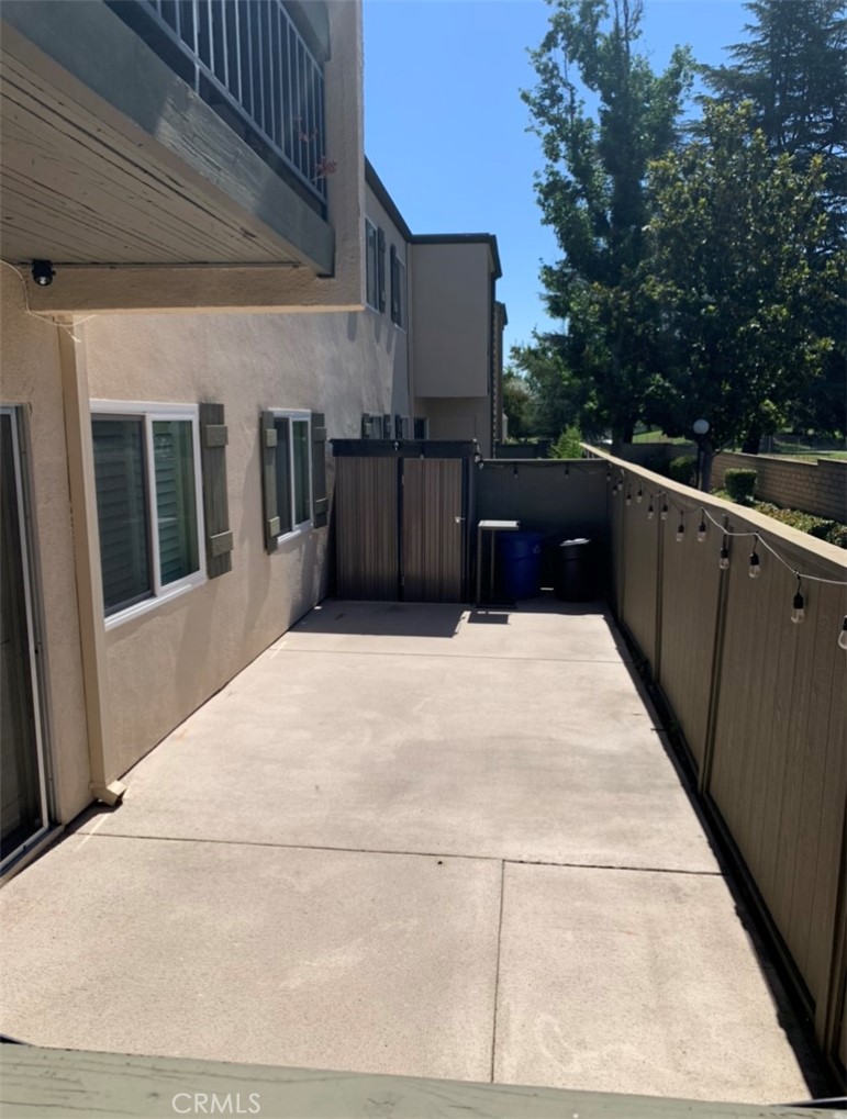 25718 Hogan Drive C3 Property Photo 15