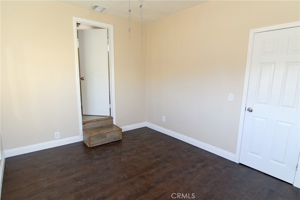 9258 Elm Avenue Property Photo 13