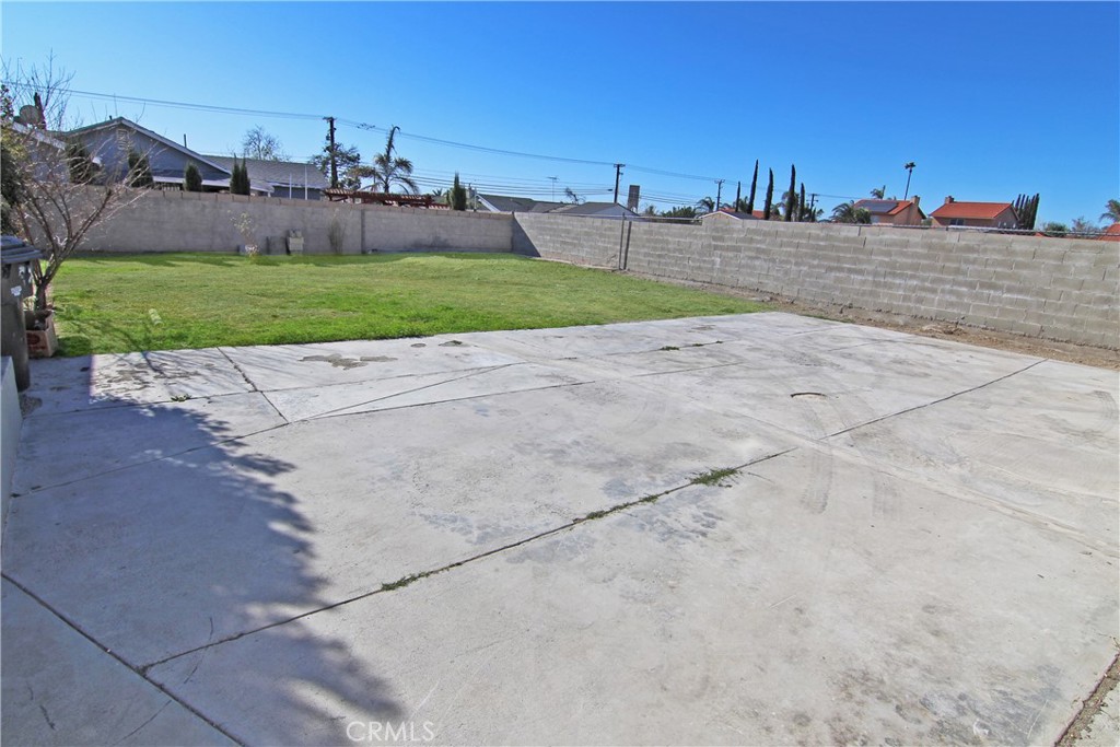 9258 Elm Avenue Property Photo 21