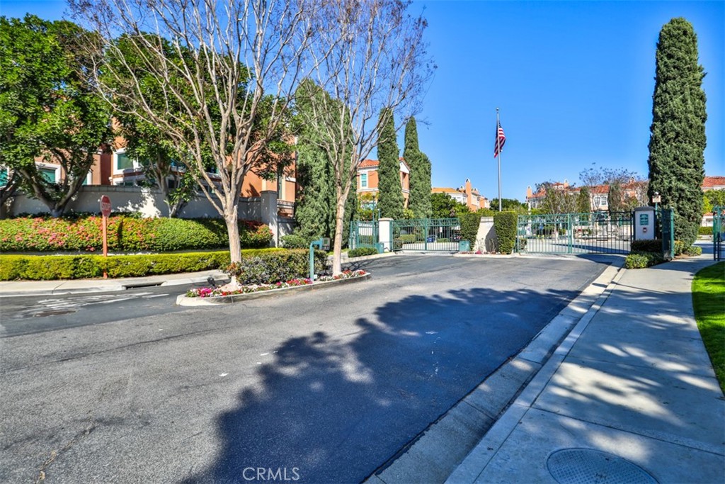 5 Arese Aisle Property Photo