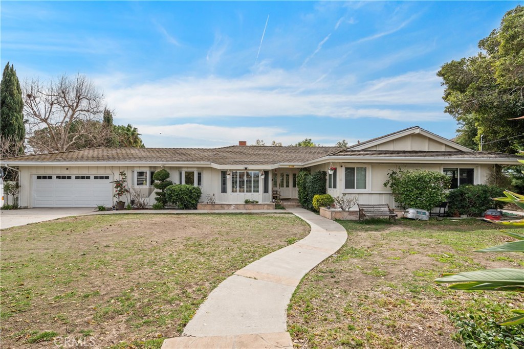 1154 La Jolla Drive Property Photo