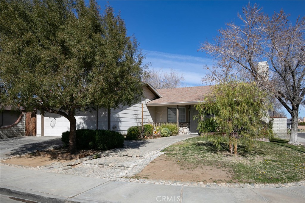 1053 Lightcap Street Property Photo