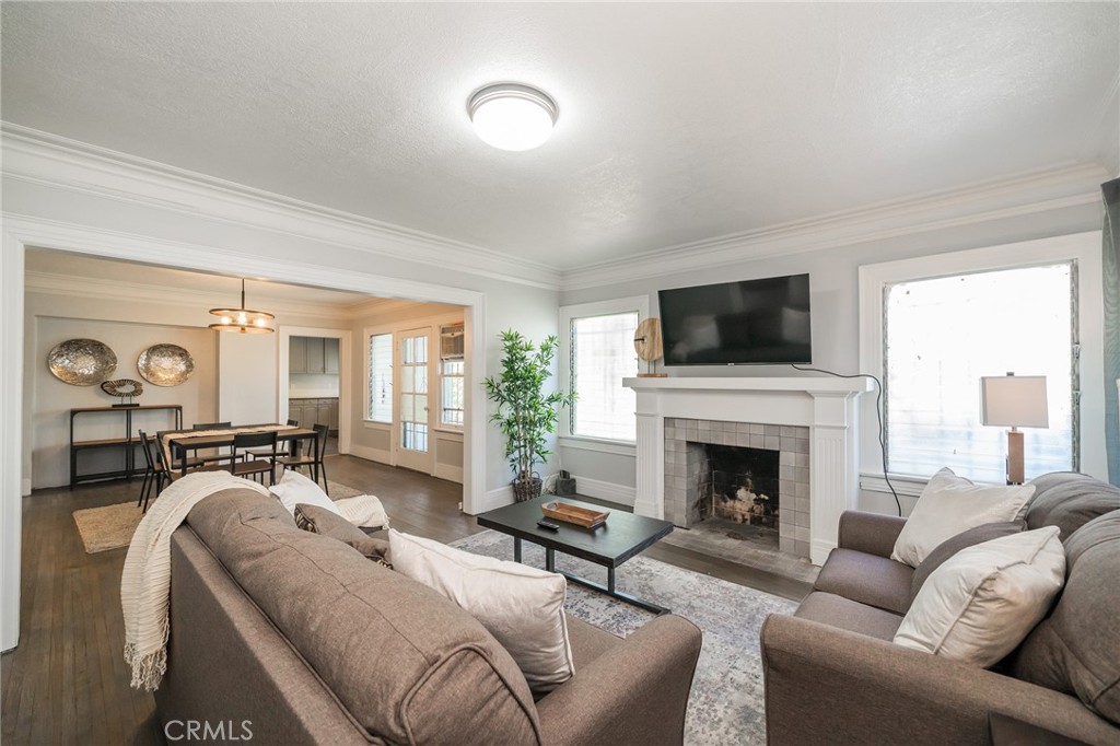 6571 Fountain Avenue Property Photo