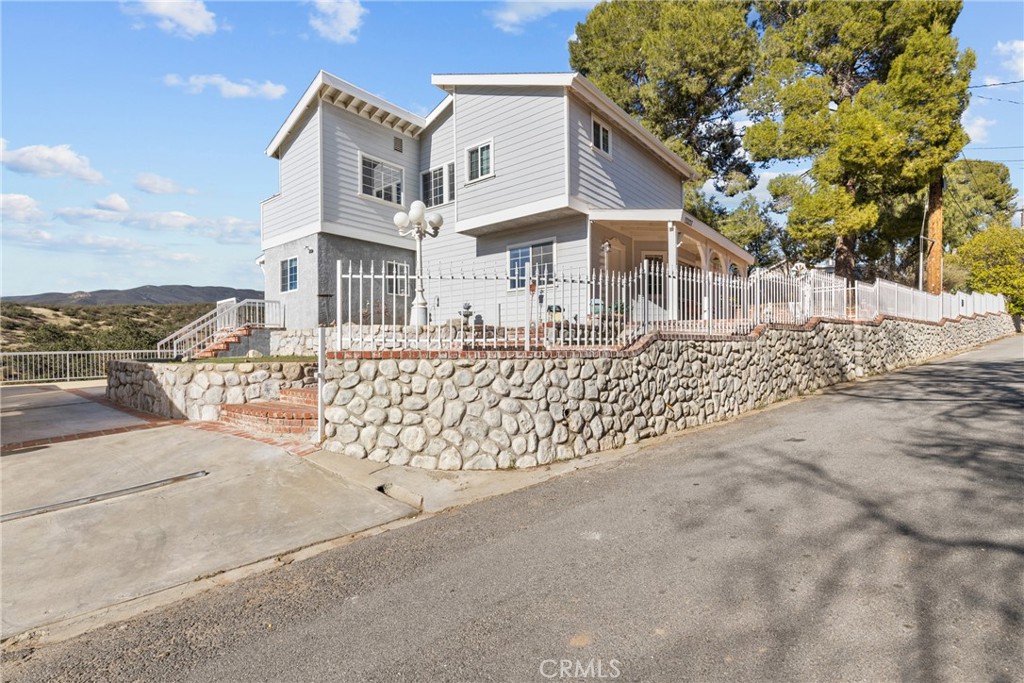 13237 Reservoir Avenue Property Photo