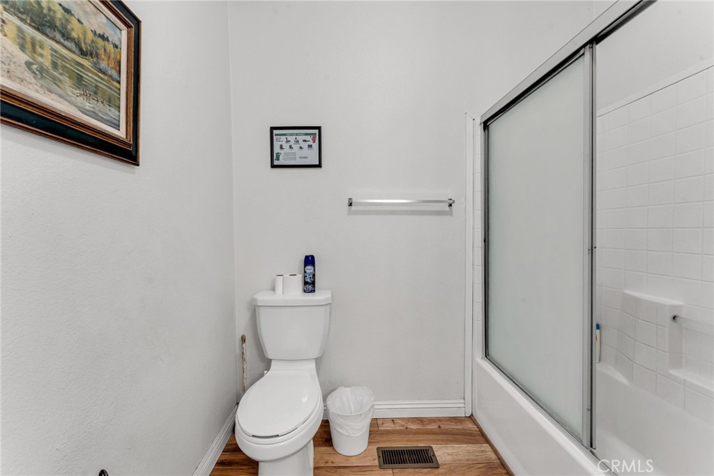 1124 W Country Club Boulevard Property Photo 17