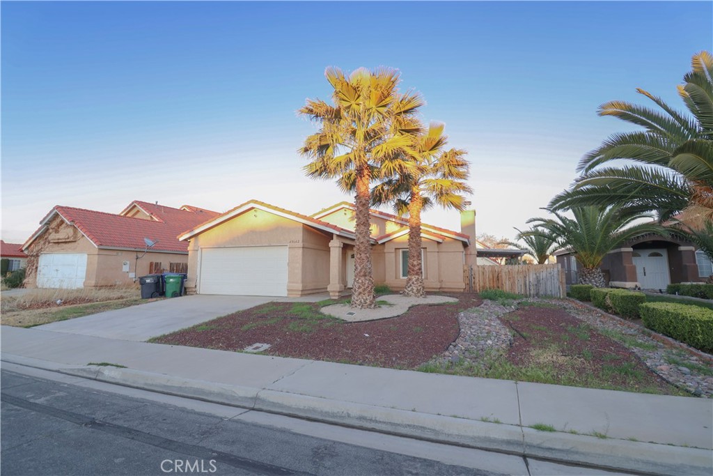 43642 17th Street E Property Photo 1