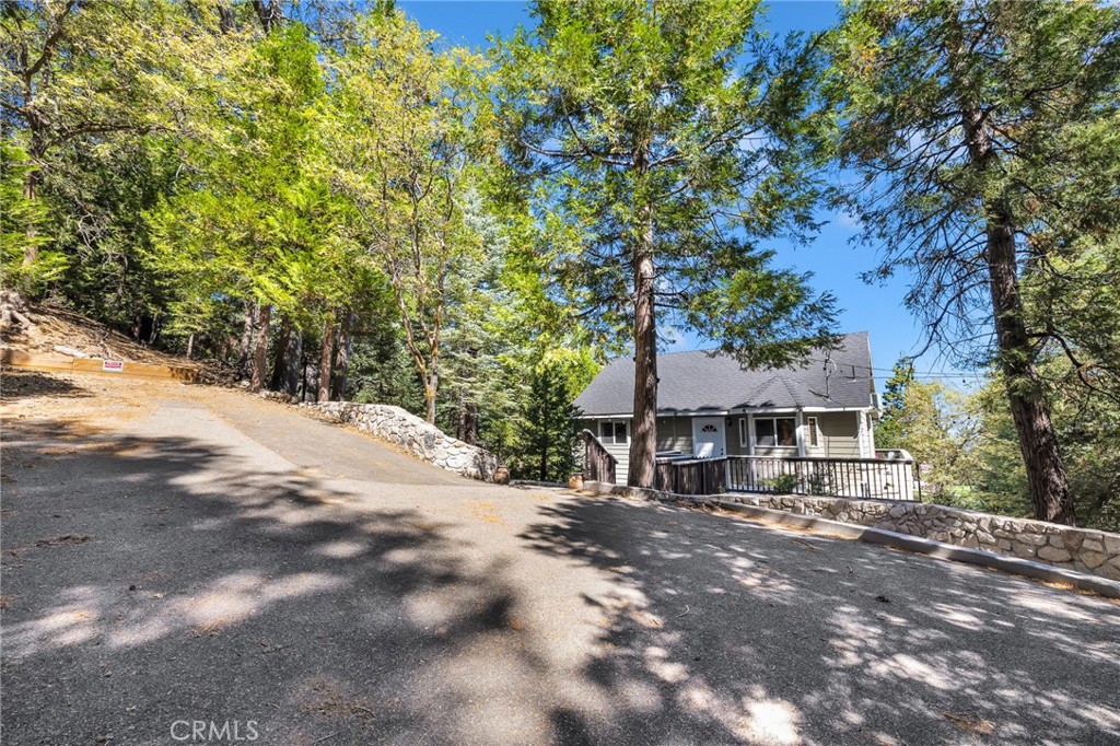 28679 Shenandoah Drive Property Photo 2