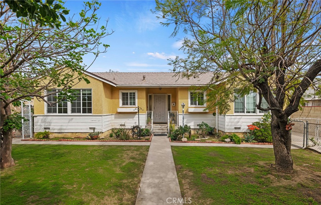 10420 Oneida Avenue Property Photo