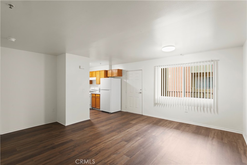 8000 S Broadway Property Photo 8