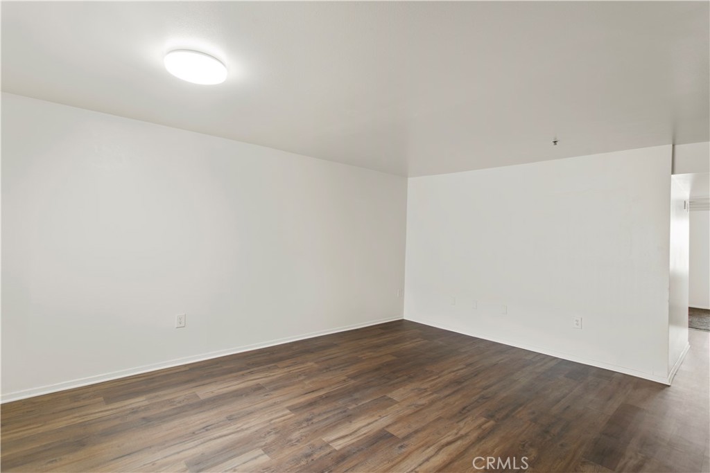 8000 S Broadway Property Photo 9