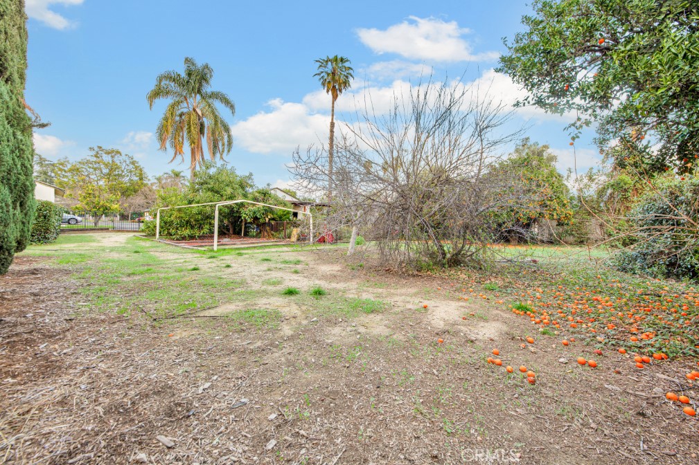 17520 Kingsbury Street Property Photo 47