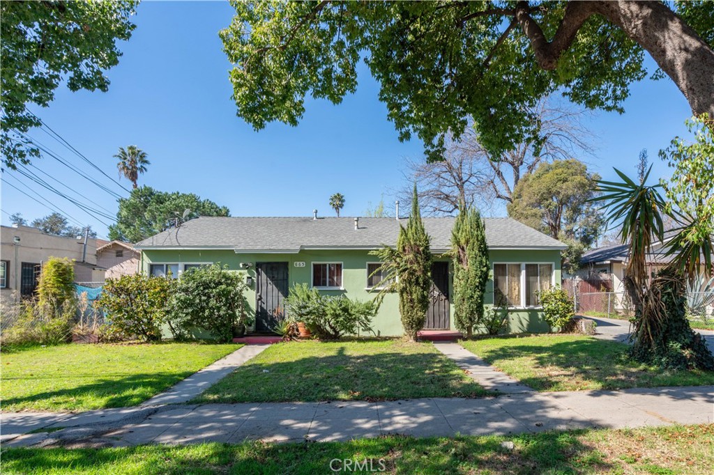 865 N Madison Avenue Property Photo