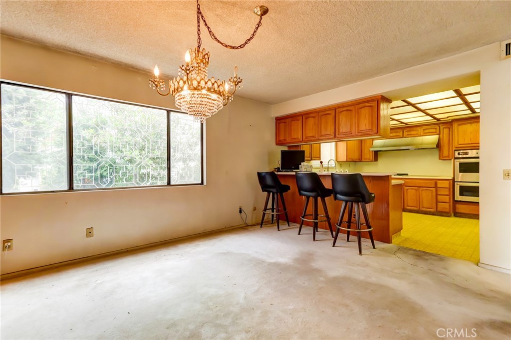 728 E Kensington Road Property Photo 13