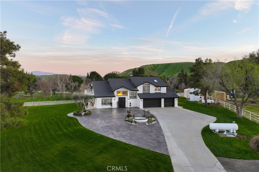 10711 Round Mountain Road Property Photo