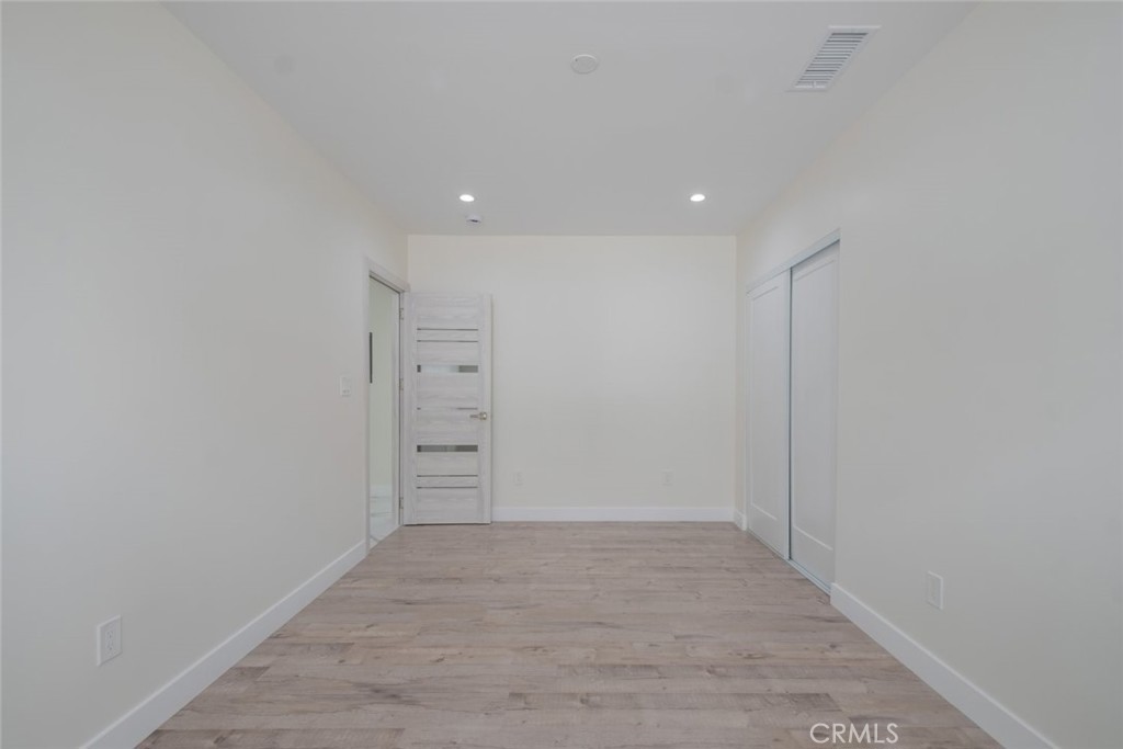 1834 N Alexandria Avenue Property Photo 14