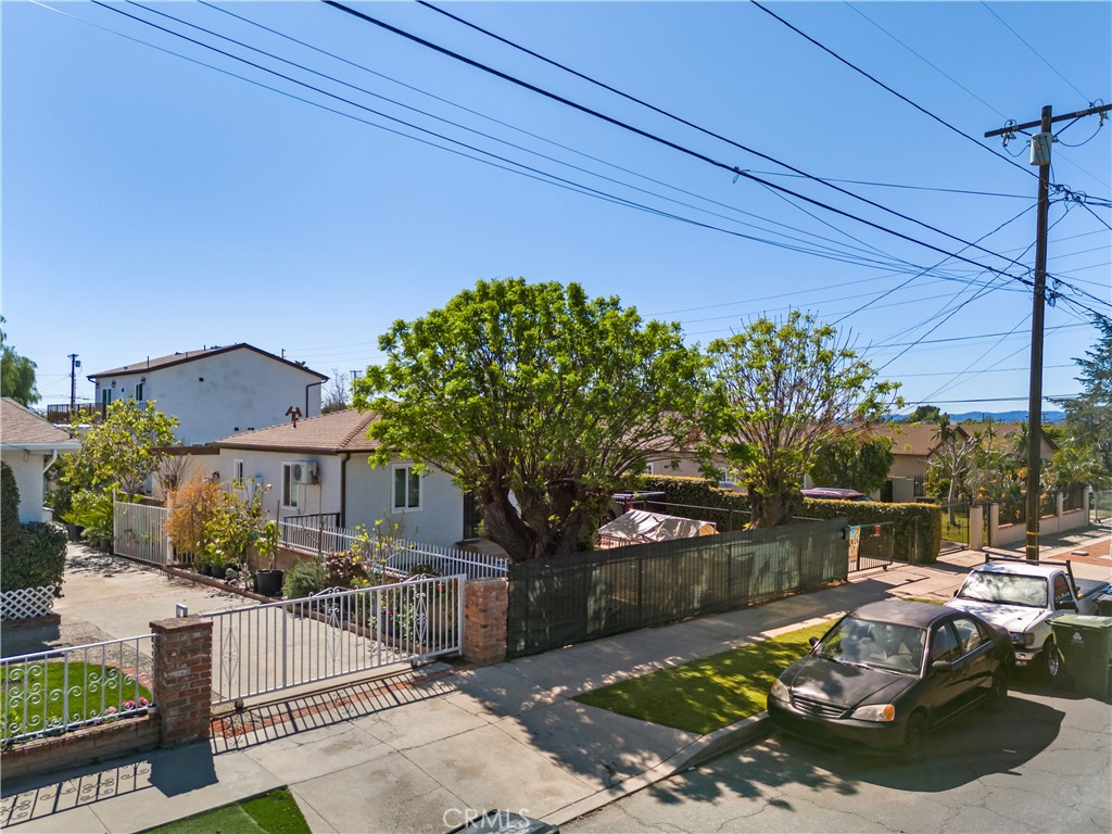 13102 Garber St Property Photo