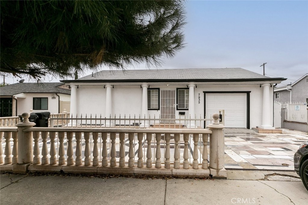 7935 Hazeltine Avenue Property Photo