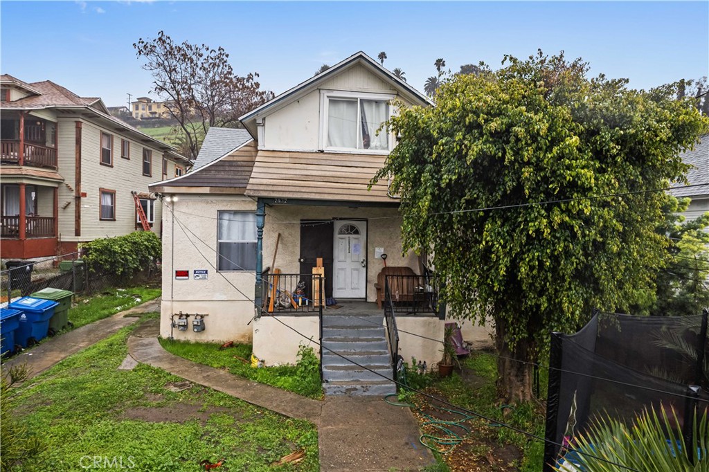 2532 Eastlake Avenue Property Photo