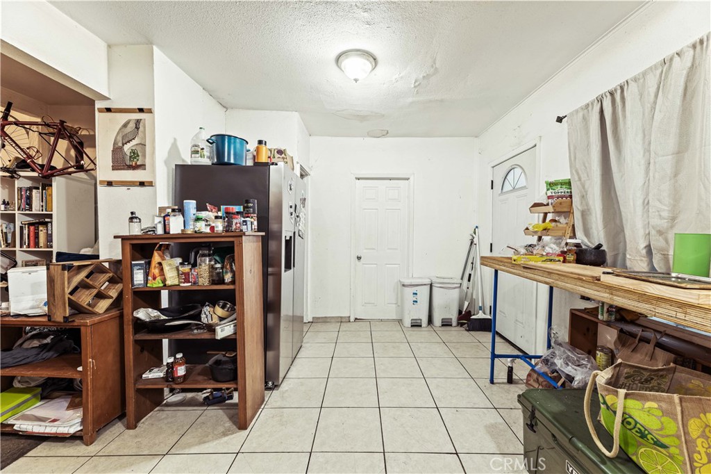 2532 Eastlake Avenue Property Photo 3