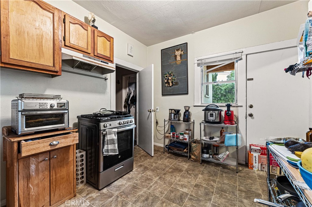 2532 Eastlake Avenue Property Photo 29