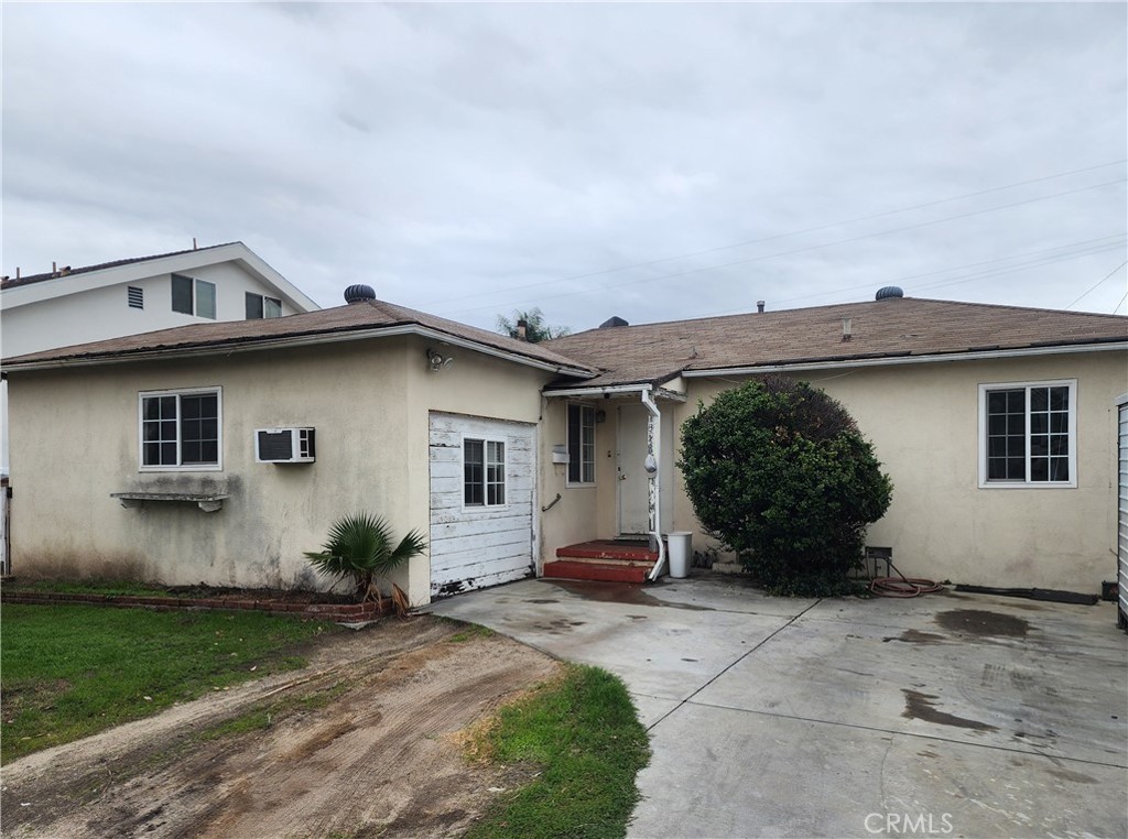 13016 Willard Street Property Photo