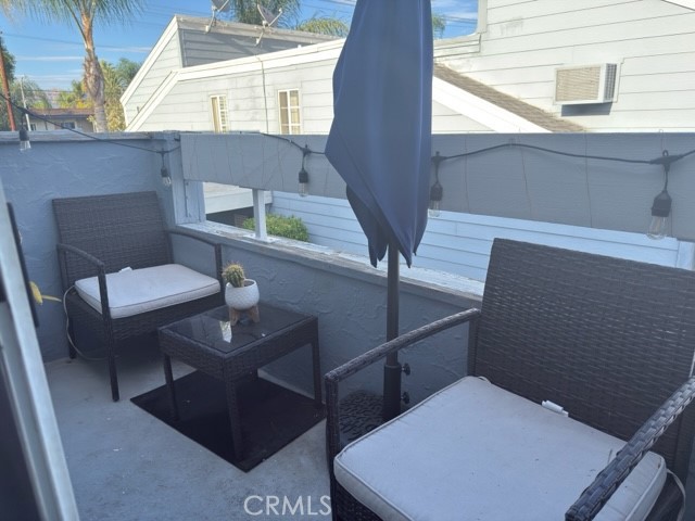 20930 Parthenia Street 216 Property Photo 4