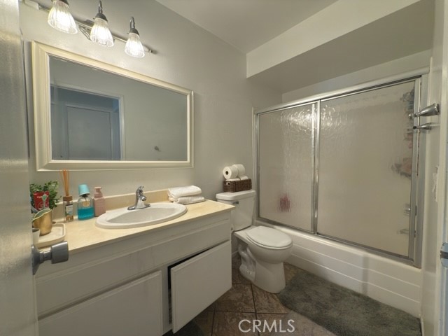 20930 Parthenia Street 216 Property Photo 11