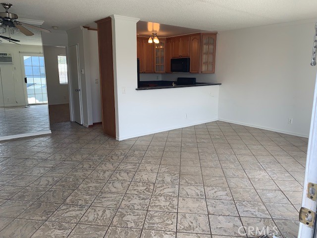 20930 Parthenia Street 216 Property Photo 15