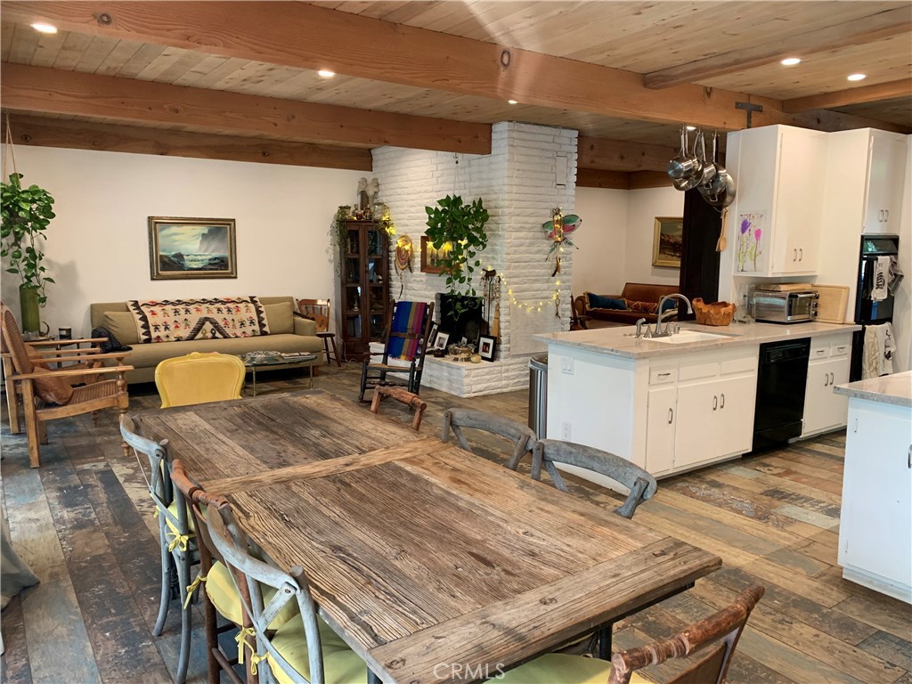 24735 Mulholland Highway Property Photo