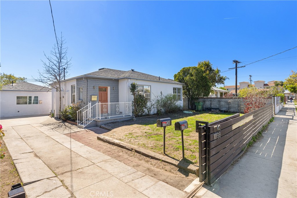 11140 Vanowen Street Property Photo