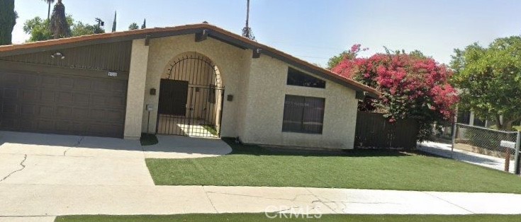 17532 Ludlow Street Property Photo