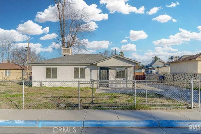 608 Q Property Photo