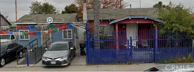 665 W Florence Avenue Property Photo