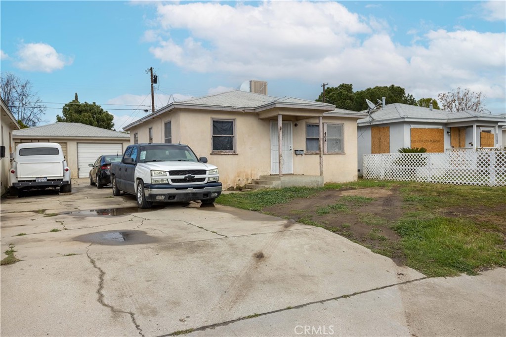 404 -410 1/2 Lincoln Avenue Property Photo 8