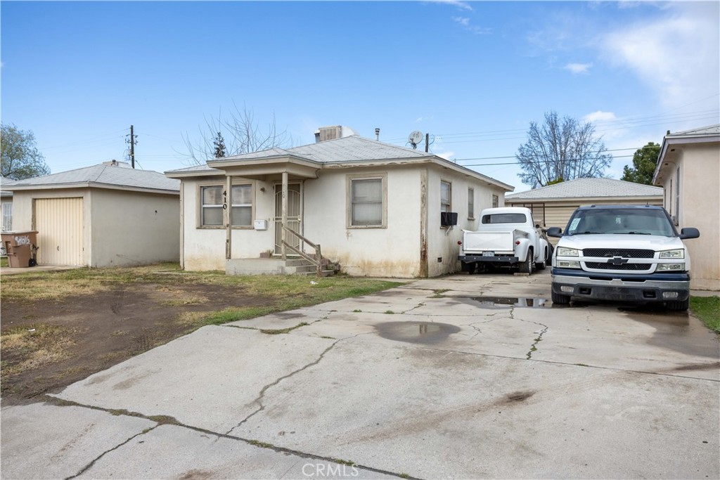 404 -410 1/2 Lincoln Avenue Property Photo 13