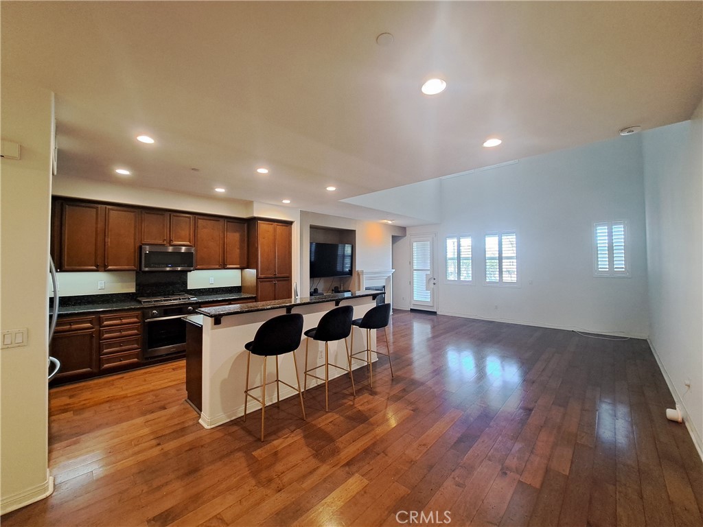 402 Garonne Street Property Photo