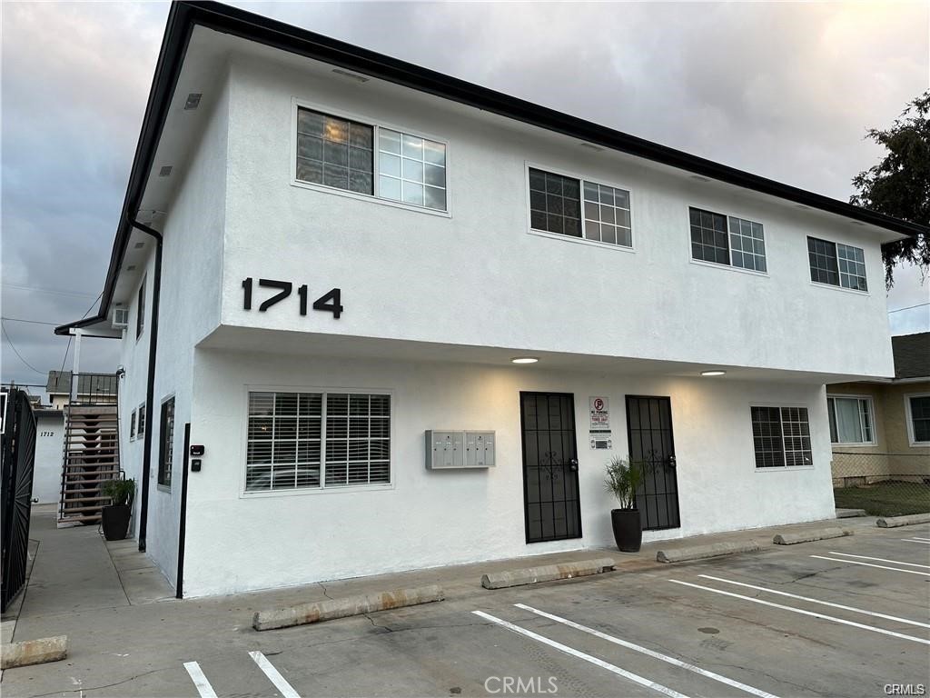 1712 Cherry Avenue Property Photo 1