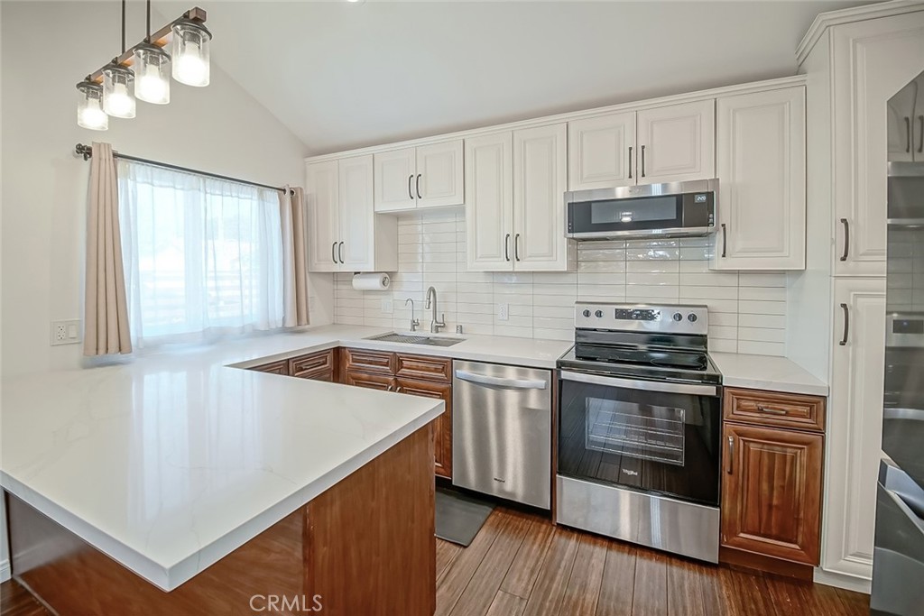 21032 Cantara Street 1 Property Photo