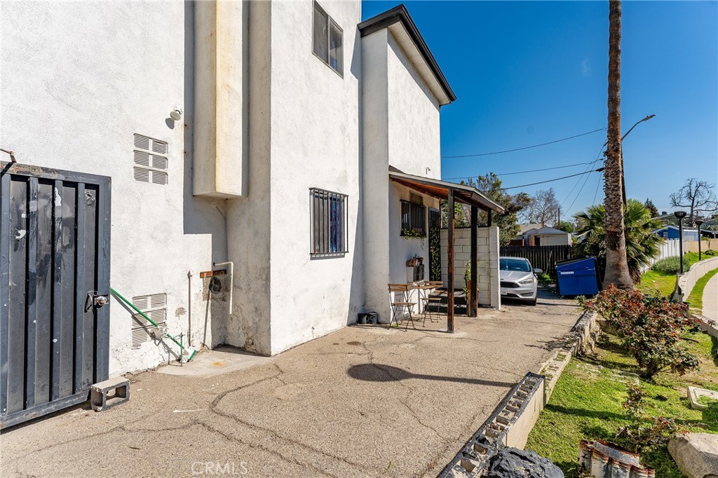 252 W Elm Avenue Property Photo 16