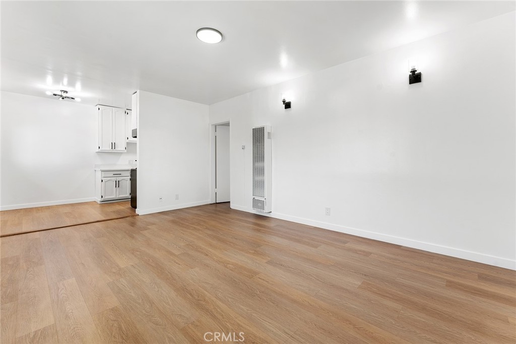 252 W Elm Avenue Property Photo 32