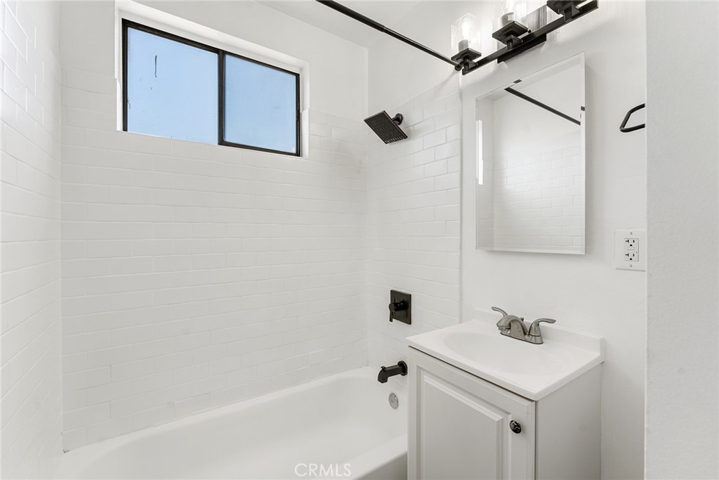 252 W Elm Avenue Property Photo 43