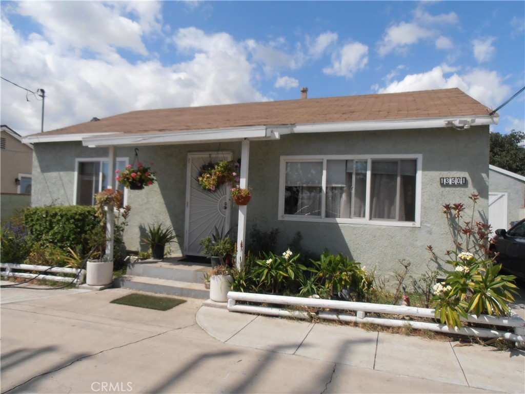 Los Angeles Unified Real Estate Listings Main Image